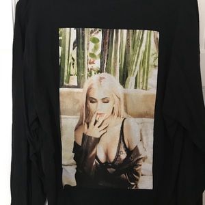 Kylie Jenner long sleeve tee